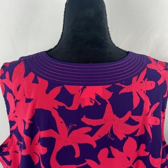 Liz Claiborne Plus Size Floral Tank Blouse with V Neck Line - Picture 4 of 7